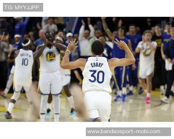 库里再现神勇谢泼德成关键因素老詹圣诞大战迎来谢幕预测五场精彩对决