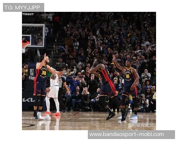 巴特勒巧妙骗走库里罚球追梦终于展现硬气表现 巴特勒巧妙骗走库里罚球追梦终于展现硬气表现